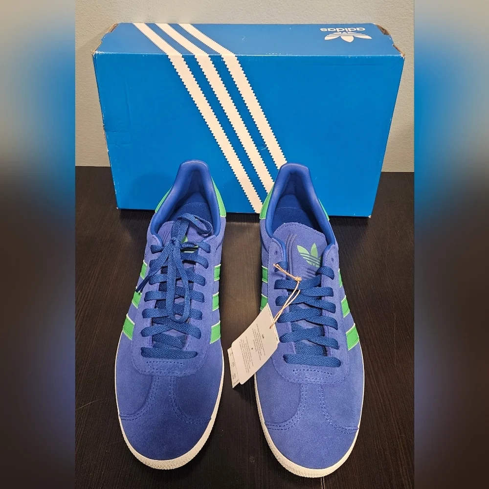 Adidas Gazelle Royal Blue with Green Stripes - Picture 5 of 10